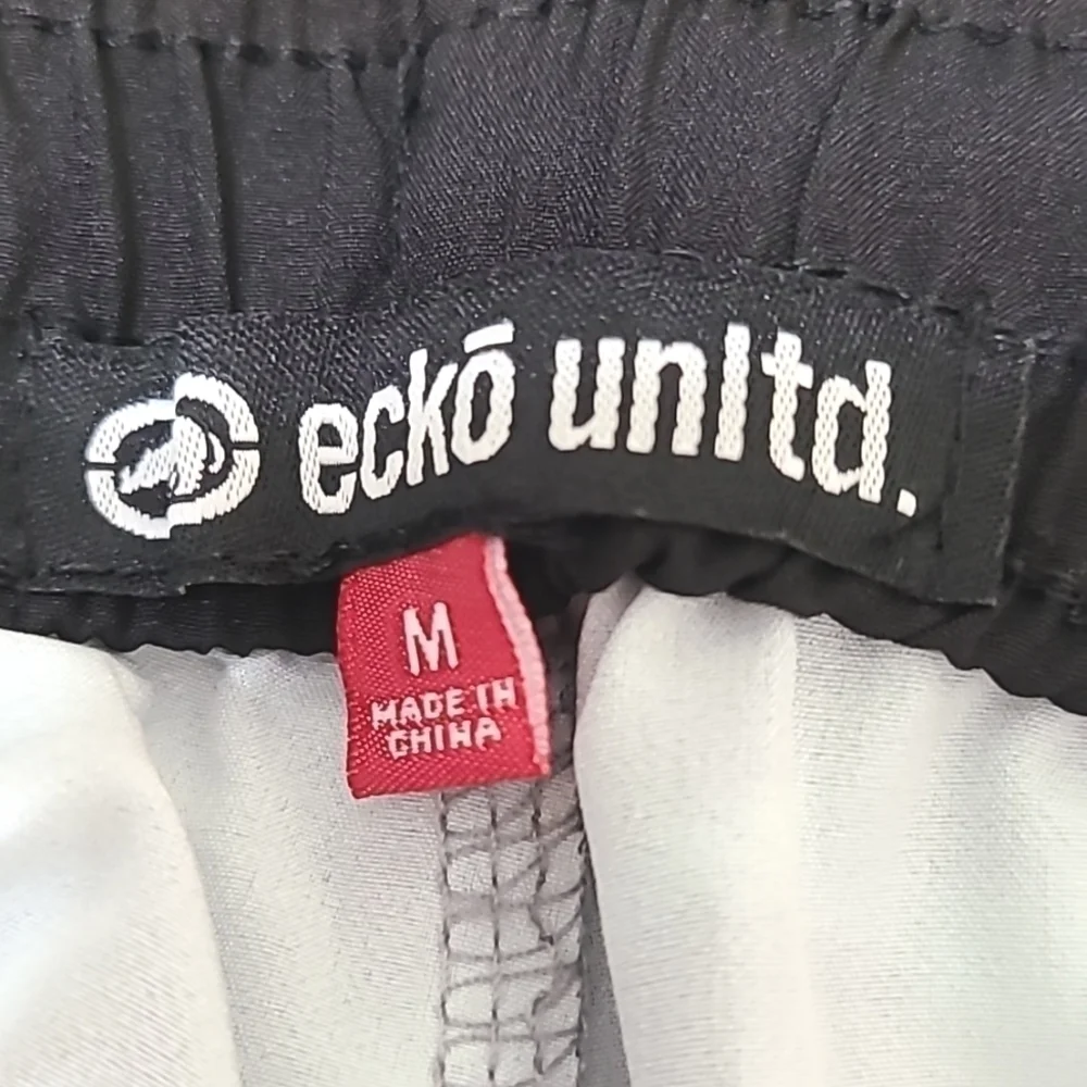 *NWT* ECKO UNLTD. Mint Green, Black, White Swim Trunks w/Logo, size Medium